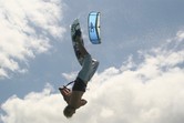 &copy; kitesurf22