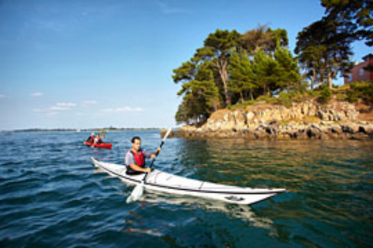 &copy; kerners Kayak