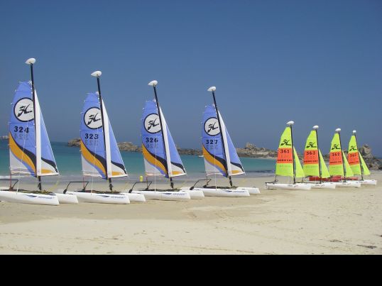 &copy; Centre nautique cl�d�rois