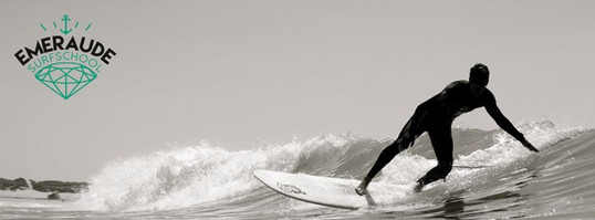 &copy; Emeraude Surf School